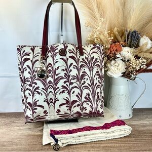 Tory Burch Kerrington Wonderland Burgundy Cream Tote Hand Shoulder Fall Bag